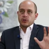 Julio José Prado dimitió a menos de 2 meses de las elecciones