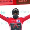Richard Carapaz (Ineos), del rosa al rojo
