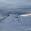 El Cotopaxi lanzó una columna de ceniza de 3 kilómetros de altura