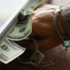 Nuevo reglamento antilavado refuerza control financiero 