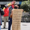 Trabajadores de Ecuador piden a Moreno medidas urgentes para paliar despidos