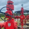 Precio del petróleo cae a US$70 por barril, pero la baja aún no se refleja en los combustibles en Perú