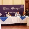 Gobierno y agricultores dialogan tras protesta