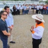 Daniel Noboa entrega 58 camionetas y tractores a productores agrícolas de siete provincias