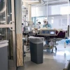 Las hospitalizaciones semanales por covid-19 aumentan 12,1 % en EE.UU.