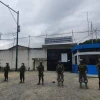 17 funcionarios permanecen retenidos en la cárcel de Esmeraldas