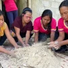Mujeres de Ongota aprendieron a elaborar insumos orgánicos