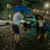 Las lluvias vuelven a inundar parte de Guayaquil, tras fuerte tormenta