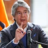 El crimen transnacional compromete el futuro de América Latina, advierte expresidente Lasso