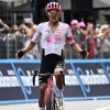 Richard Carapaz ganó la etapa 11 del Giro de Italia