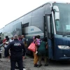 Autoridades mexicanas interceptan a 257 migrantes que viajaban en 2 autobuses