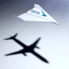 TAME: ¿Cuánto más puede volar un avión de papel?