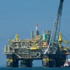 El petróleo supera los US$104 por barril ante la tensión entre Estados Unidos e Irán
