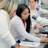 Ecuador busca acreditar sus carreras médicas bajo estándares que pide Argentina