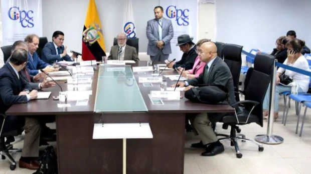 Expectativa por reglamento de selección de jueces constitucionales