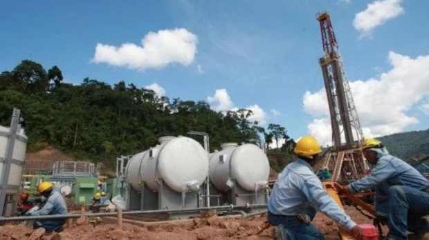 Perú: Exministro revela que seis empresas intentaron invertir en gas y abandonaron el país por trabas estatales
