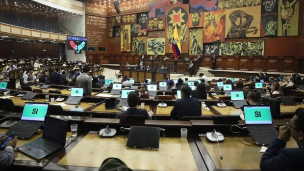 Asamblea aprueba nueva Ley de Aviación Civil