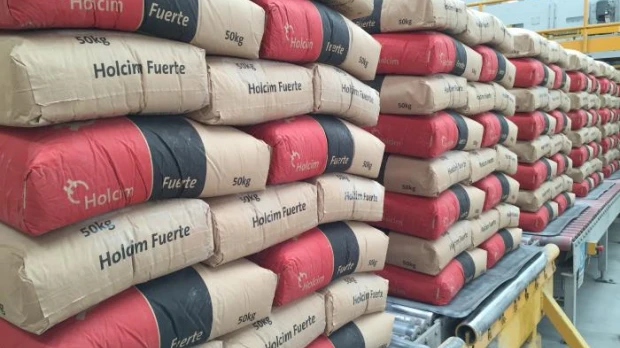 Holcim impugna un peritaje que avala un pago de $ 100 millones a extrabajadores