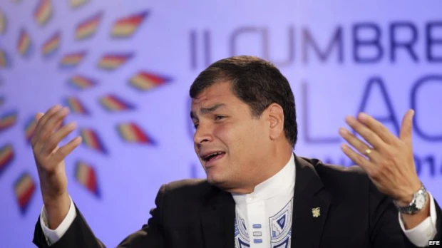 Correa intenta nuevos medios de censura