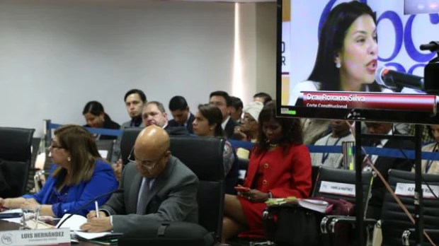 Cpccs debe definir reemplazo de jueces de Corte Constitucional