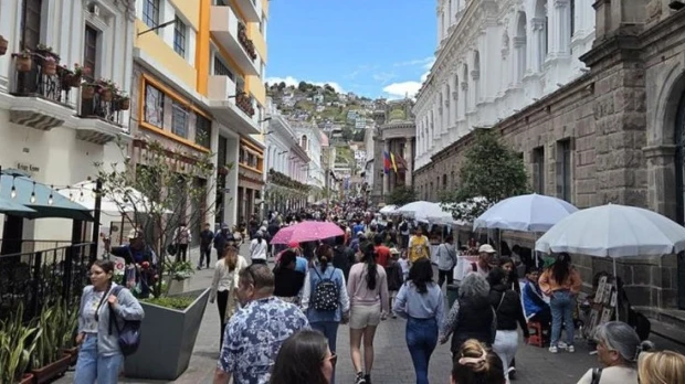 Economía de Ecuador completa tres trimestres de expansión y prevé mantener la tendencia