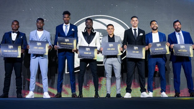 Álex Arce fue el mejor futbolista de la Liga Pro 2024