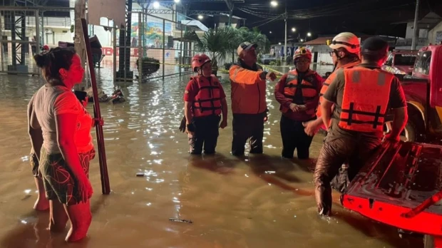Guayas y El Oro enfrentan inundaciones por las intensas lluvias de octubre