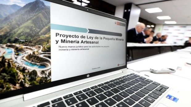 Perú propone nueva ley para formalizar la pequeña minería desde 2027