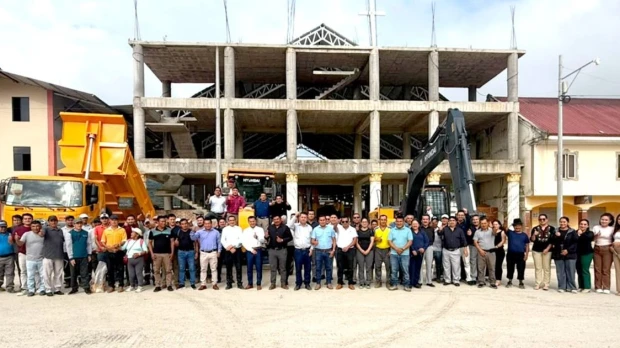 Municipio de Nangaritza incorpora nueva maquinaria para fortalecer el mantenimiento vial