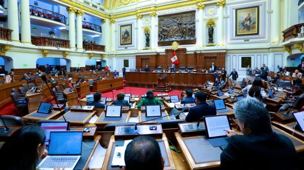 Perú aprobó el "uso legítimo de la fuerza" frente a las actividades marítimas ilegales