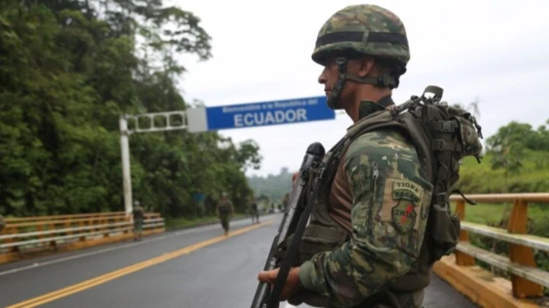Revista Semana: Petro perdió el control de la frontera con Ecuador