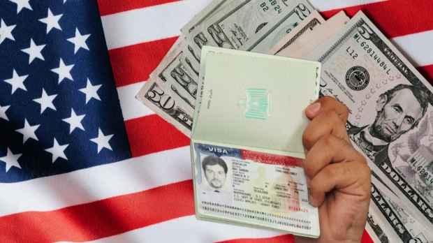 Rechazo de visas a EE. UU. para ecuatorianos se dispara al 42 % en 2025