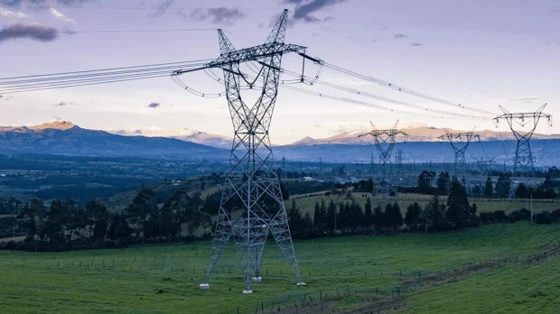 Crisis eléctrica en Ecuador: Cordes advierte riesgos para el empleo y la producción por cortes a industrias