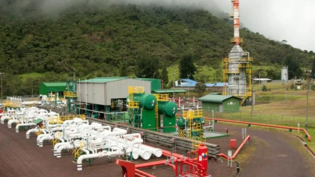 Producción de Petroecuador cae a 314.569 barriles diarios tras suspensión del SOTE