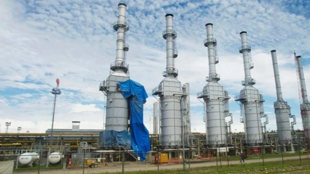 Gas natural supera a la generación conjunta de energía solar y eólica en América Latina