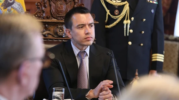 Riesgo País bajó de 2.034 a 1.750 en 15 días de conflicto armado