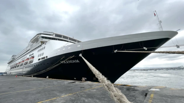 El primer crucero del año llegó a Ecuador