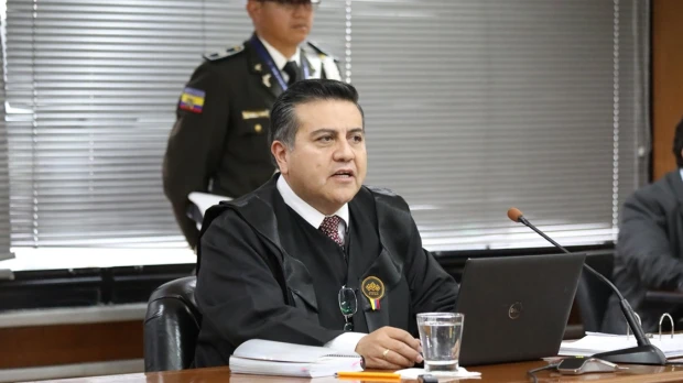 Juez llamó a juicio a 30 de 37 acusados en el caso 'Metástasis' 