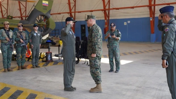Comandante del Comando Sur de EE.UU. participa en actividades por el nuevo Plan de Seguridad de Ecuador
