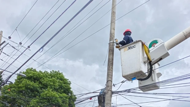 Gobierno anuncia más de USD 135 millones para fortalecer el sistema eléctrico de Azuay