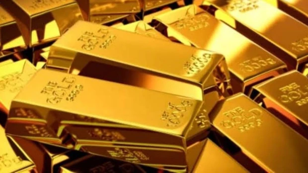 Precio del oro supera récord, pero Ecuador exporta con descuento