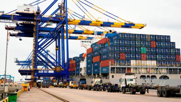 Ecuador registra un superávit de USD 1.425 millones en su cuenta corriente