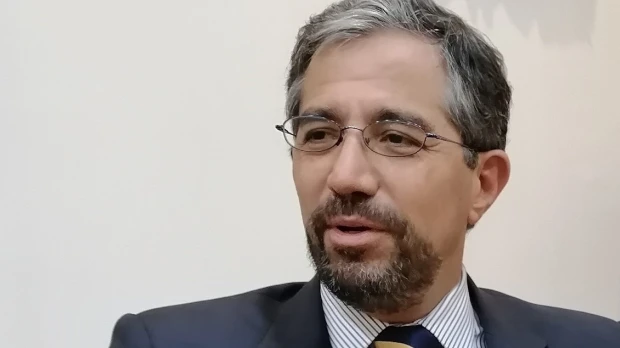 El Gobierno cambia a su canciller y designa a Juan Carlos Holguín