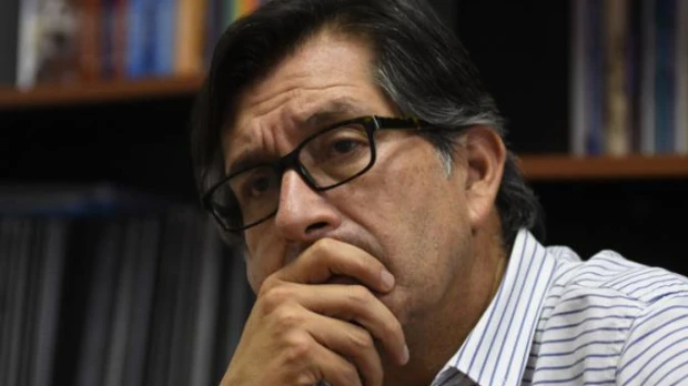 César Montúfar: ‘Responsabilidad penal de Correa se cae de madura’