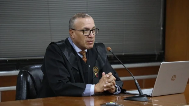 Exasambleísta y varios jueces van a juicio en el caso Purga