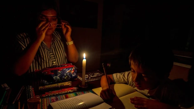 Cortes de luz en Quito y Guayaquil este 17 de octubre: horarios y sectores