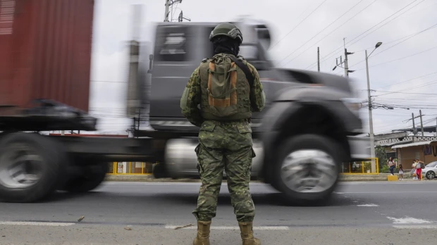 Perú "ha extremado sus medidas de control" tras violencia en Ecuador