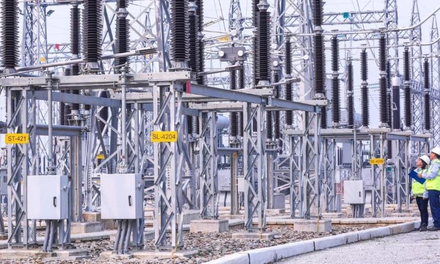 Perú flexibiliza reglas del servicio eléctrico ante los daños que pueda causar El Niño