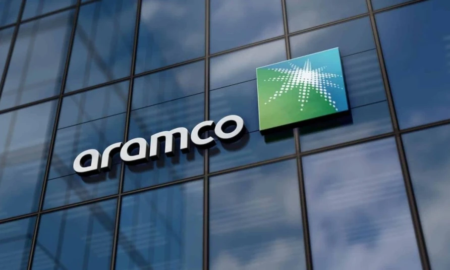 Aramco estudia nuevas rutas para exportar petróleo ante las tensiones en Oriente Medio