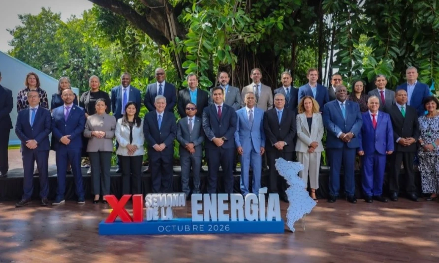 Perú plantea fortalecer la conexión eléctrica regional y reducir emisiones del sector energético
